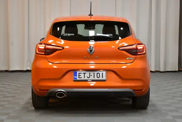 Oranssi Viistoperä, Renault Clio – ETJ-101