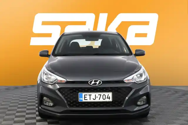 Harmaa Viistoperä, Hyundai i20 – ETJ-704