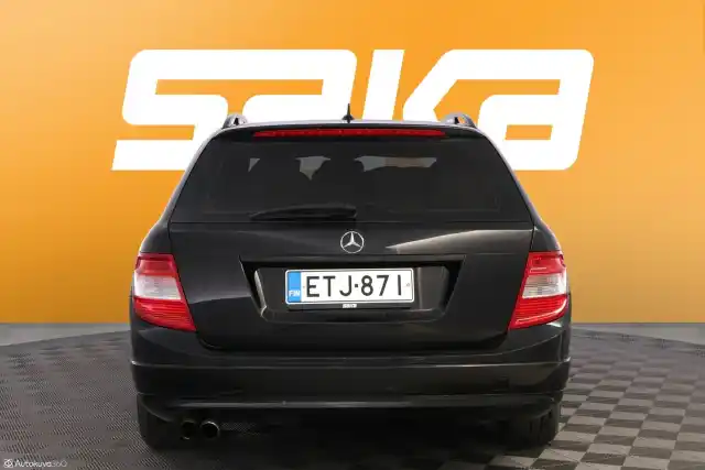 Musta Farmari, Mercedes-Benz C – ETJ-871