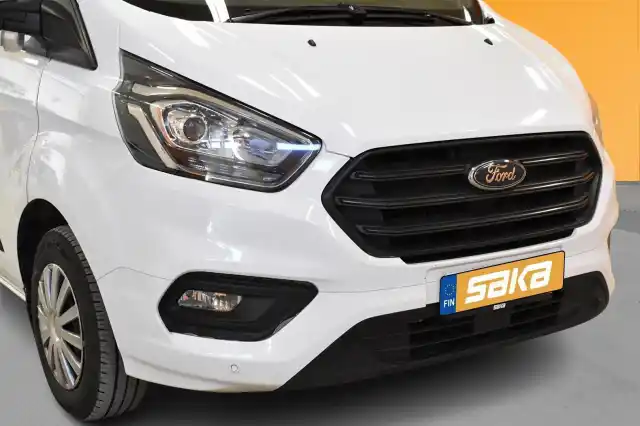 Valkoinen Pakettiauto, Ford Transit Custom – ETJ-944