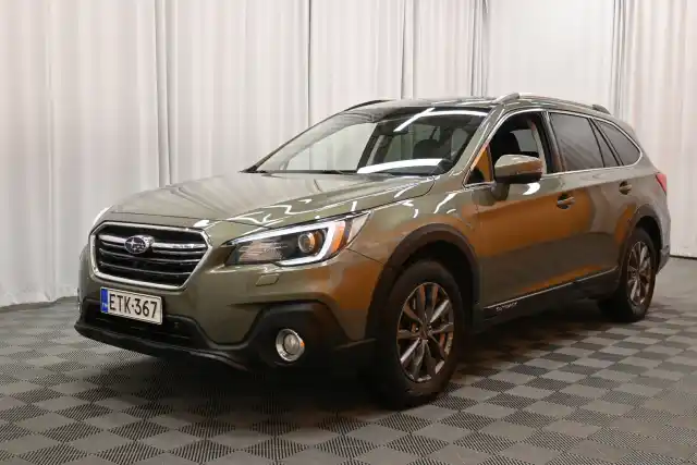 Vihreä Farmari, Subaru Outback – ETK-367