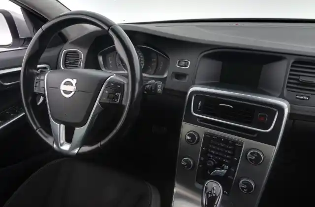 Hopea Farmari, Volvo V60 – ETL-488