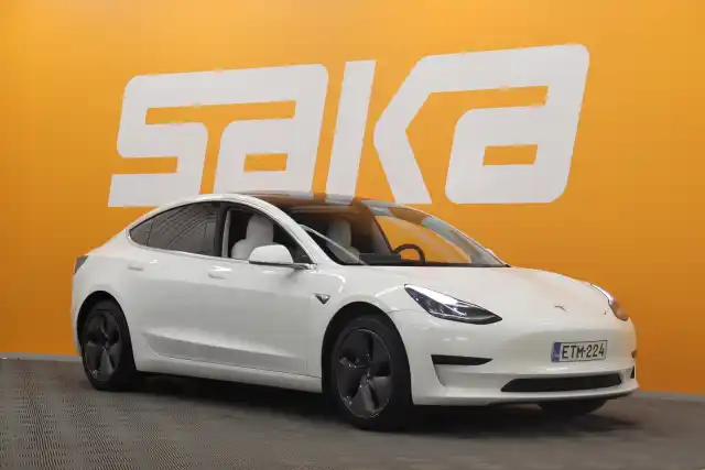 Valkoinen Sedan, Tesla Model 3 – ETM-224