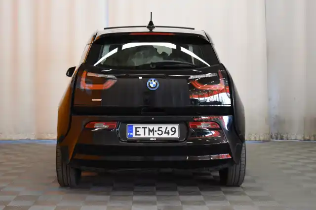 Musta Sedan, BMW i3 – ETM-549