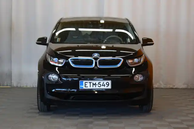 Musta Sedan, BMW i3 – ETM-549
