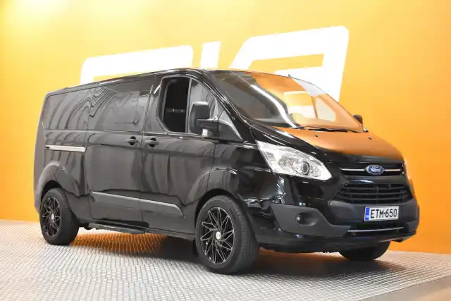 Musta Tila-auto, Ford Transit Custom – ETM-650