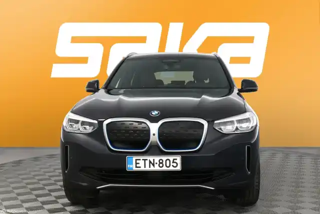 Musta Maastoauto, BMW iX3 – ETN-805