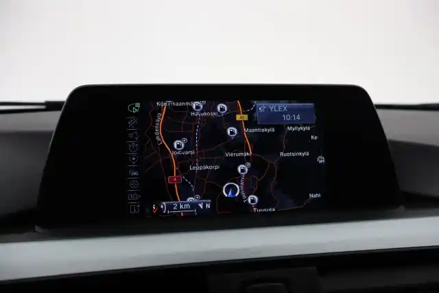 Musta Farmari, BMW 335 – ETN-941