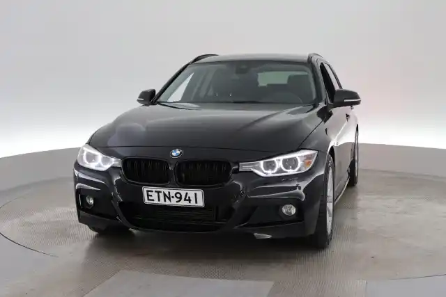 Musta Farmari, BMW 335 – ETN-941