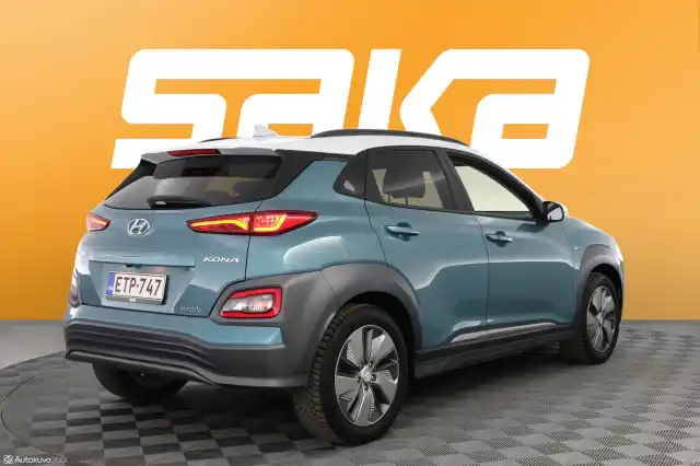 Sininen Maastoauto, Hyundai KONA – ETP-747