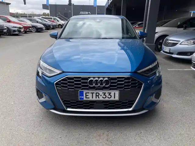 Sininen Viistoperä, Audi A3 – ETR-331