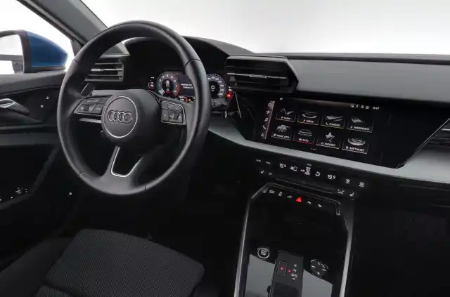 Sininen Viistoperä, Audi A3 – ETR-331