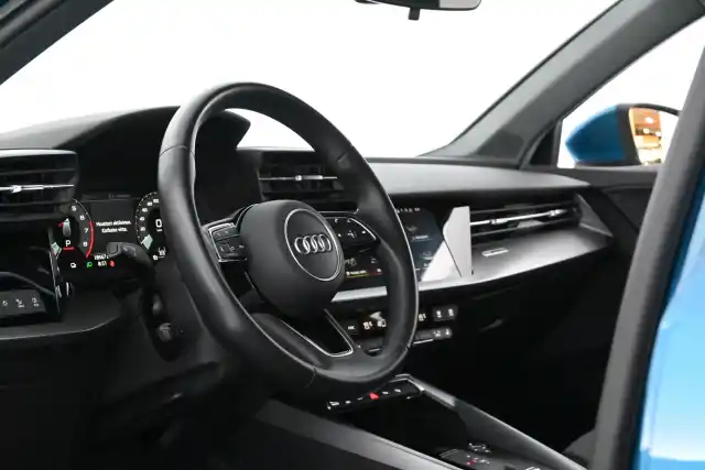 Sininen Viistoperä, Audi A3 – ETR-331