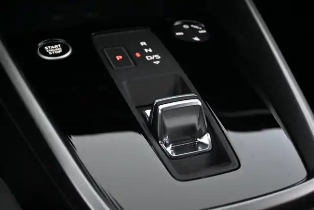 Sininen Viistoperä, Audi A3 – ETR-331