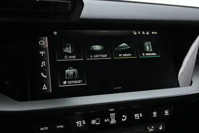 Sininen Viistoperä, Audi A3 – ETR-331