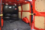 Punainen Pakettiauto, Ford Transit Custom – ETR-927, kuva 18