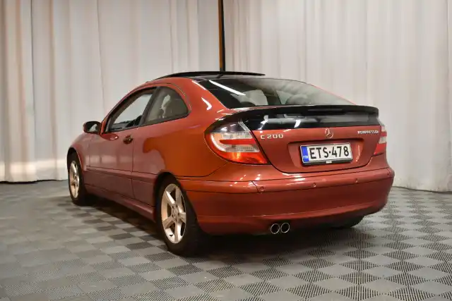 Punainen Coupe, Mercedes-Benz C – ETS-478