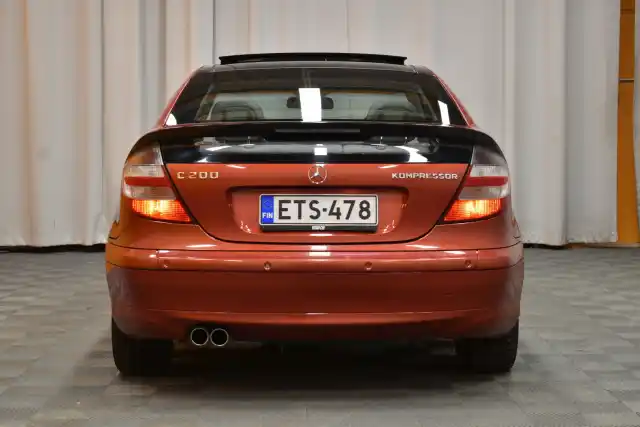 Punainen Coupe, Mercedes-Benz C – ETS-478