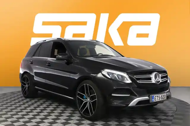 Musta Maastoauto, Mercedes-Benz GLE – ETS-520