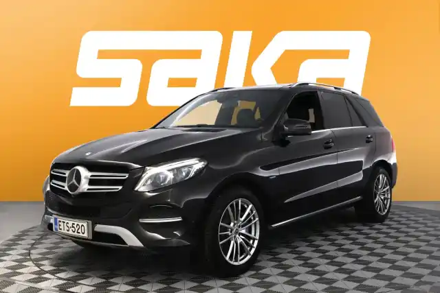 Musta Maastoauto, Mercedes-Benz GLE – ETS-520