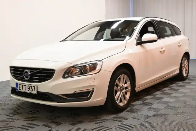 Valkoinen Farmari, Volvo V60 – ETT-937