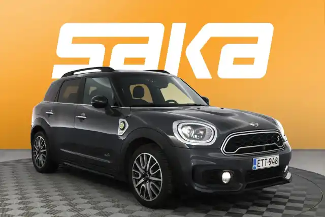 Musta Maastoauto, Mini Countryman – ETT-948