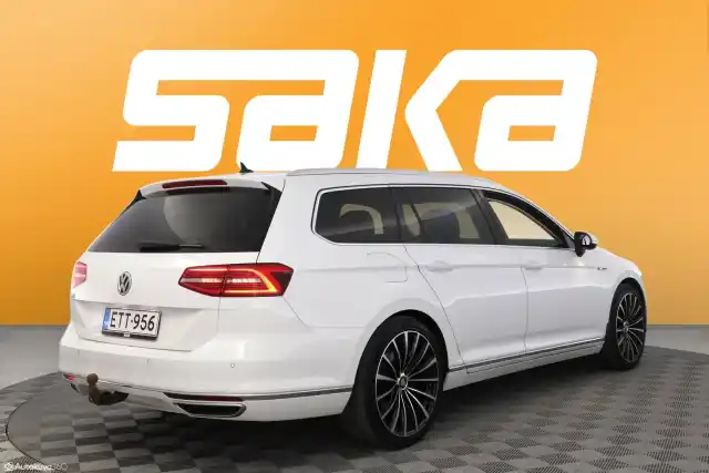Valkoinen Farmari, Volkswagen Passat – ETT-956