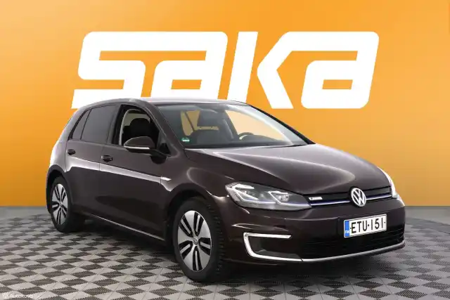 Punainen Viistoperä, Volkswagen Golf – ETU-151