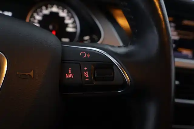 Musta Farmari, Audi A4 – EUA-187
