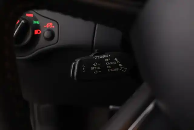 Musta Farmari, Audi A4 – EUA-187