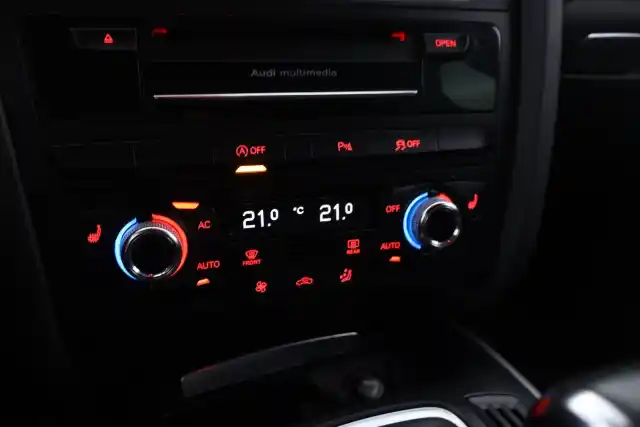 Musta Farmari, Audi A4 – EUA-187