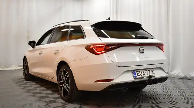 Valkoinen Farmari, Seat Leon – EUA-772