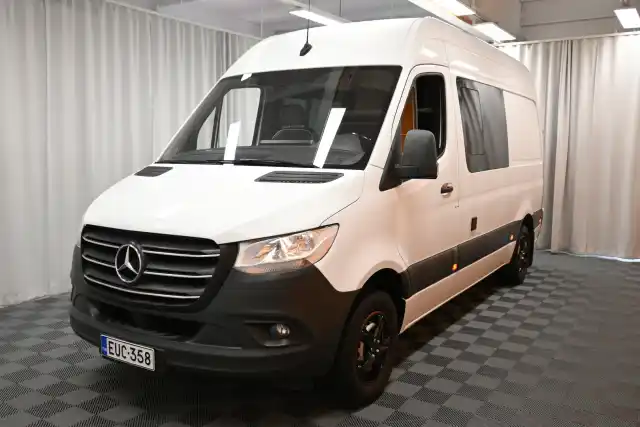 Valkoinen Pakettiauto, Mercedes-Benz Sprinter – EUC-358