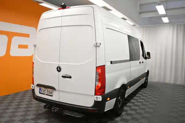 Valkoinen Pakettiauto, Mercedes-Benz Sprinter – EUC-358