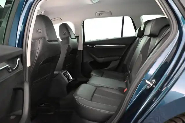 Sininen Farmari, Skoda Octavia – EUC-549