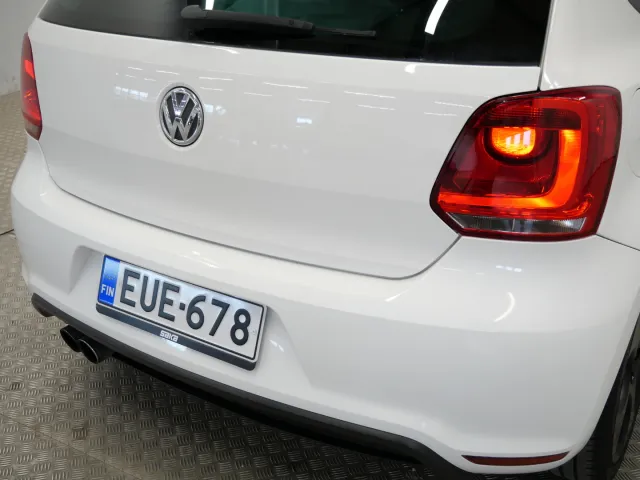 Valkoinen Viistoperä, Volkswagen Polo – EUE-678