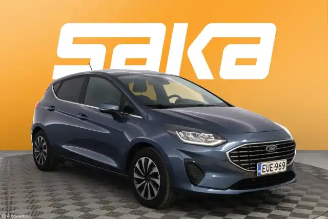 Sininen Viistoperä, Ford Fiesta – EUE-969