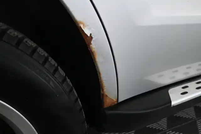 Harmaa Maastoauto, Mercedes-Benz GLK – EUG-615
