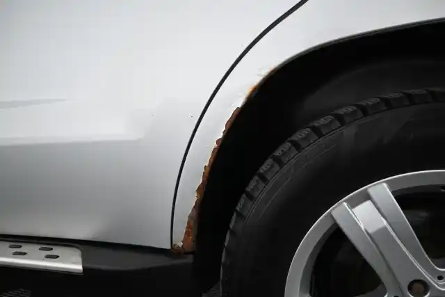 Harmaa Maastoauto, Mercedes-Benz GLK – EUG-615