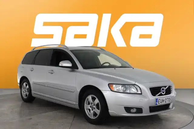 Harmaa Farmari, Volvo V50 – EUH-270