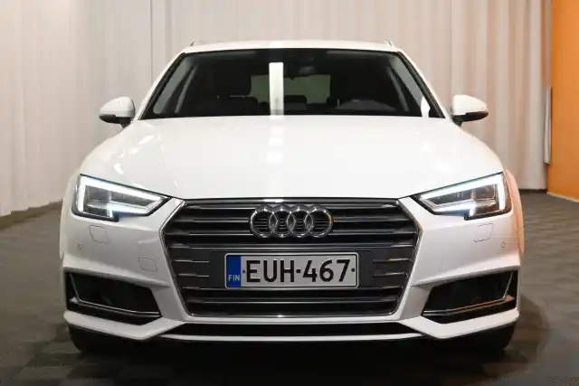 Valkoinen Farmari, Audi A4 – EUH-467