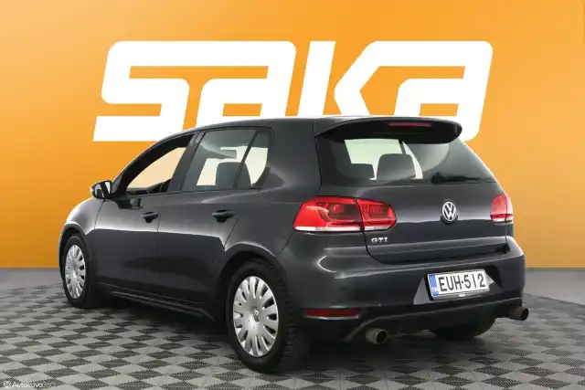 Harmaa Viistoperä, Volkswagen Golf – EUH-512