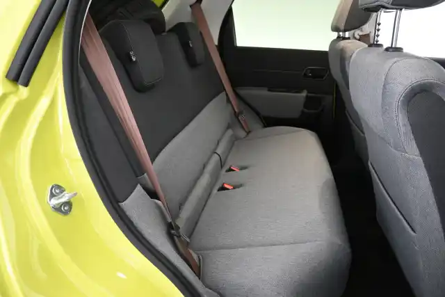 Keltainen Viistoperä, Honda e – EUJ-565