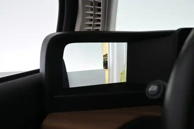 Keltainen Viistoperä, Honda e – EUJ-565