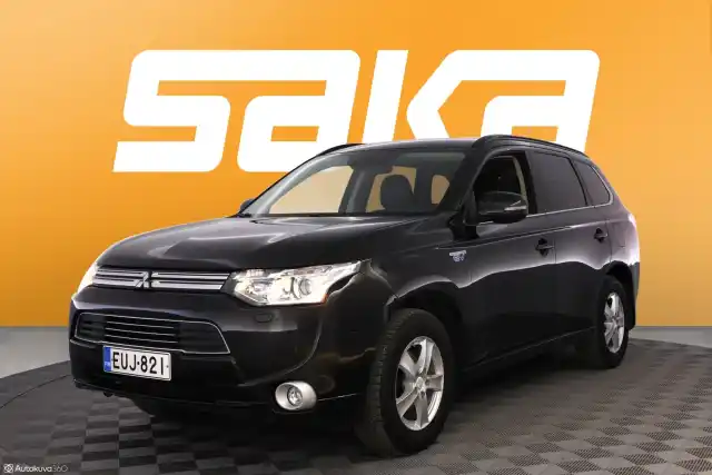 Musta Maastoauto, Mitsubishi OUTLANDER PHEV – EUJ-821