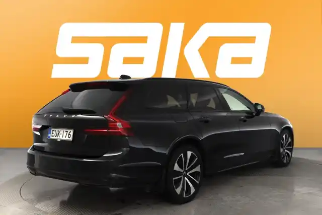 Musta Farmari, Volvo V90 – EUK-176