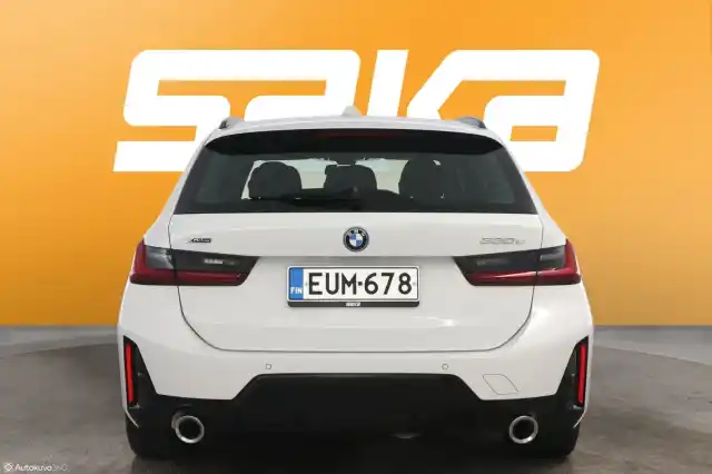 Valkoinen Farmari, BMW 330 – EUM-678