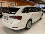 Valkoinen Farmari, Skoda Octavia – EUM-713, kuva 5
