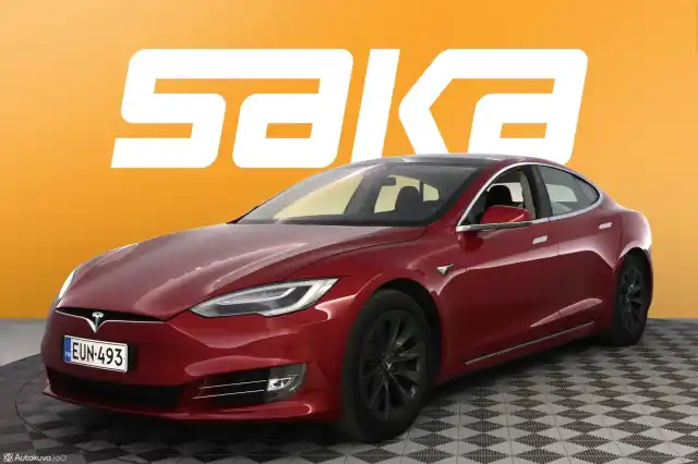 Punainen Sedan, Tesla Model S – EUN-493