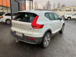 Valkoinen Maastoauto, Volvo XC40 – EUN-633, kuva 2